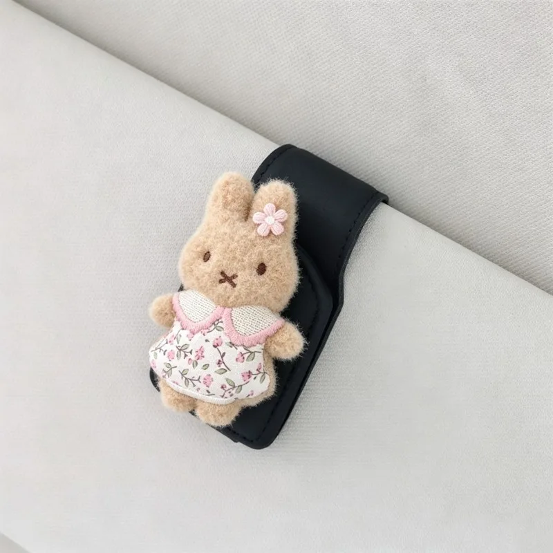 Miffy Bunny New Sweet and Cute Creative Cartoon Pattern Car Personalized Fashionable Decorative Glasses Storage Magnetic Clip - view 4