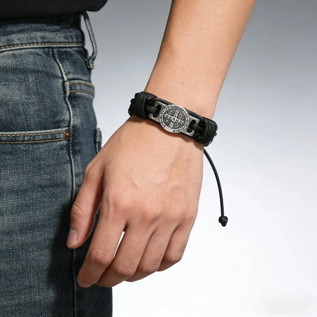 Retro Fashion Handwoven Leather Bracelet Men Mythical Cross Bible Pull Adjustable Bracelet Fashion Jewelry Accessories Gifts