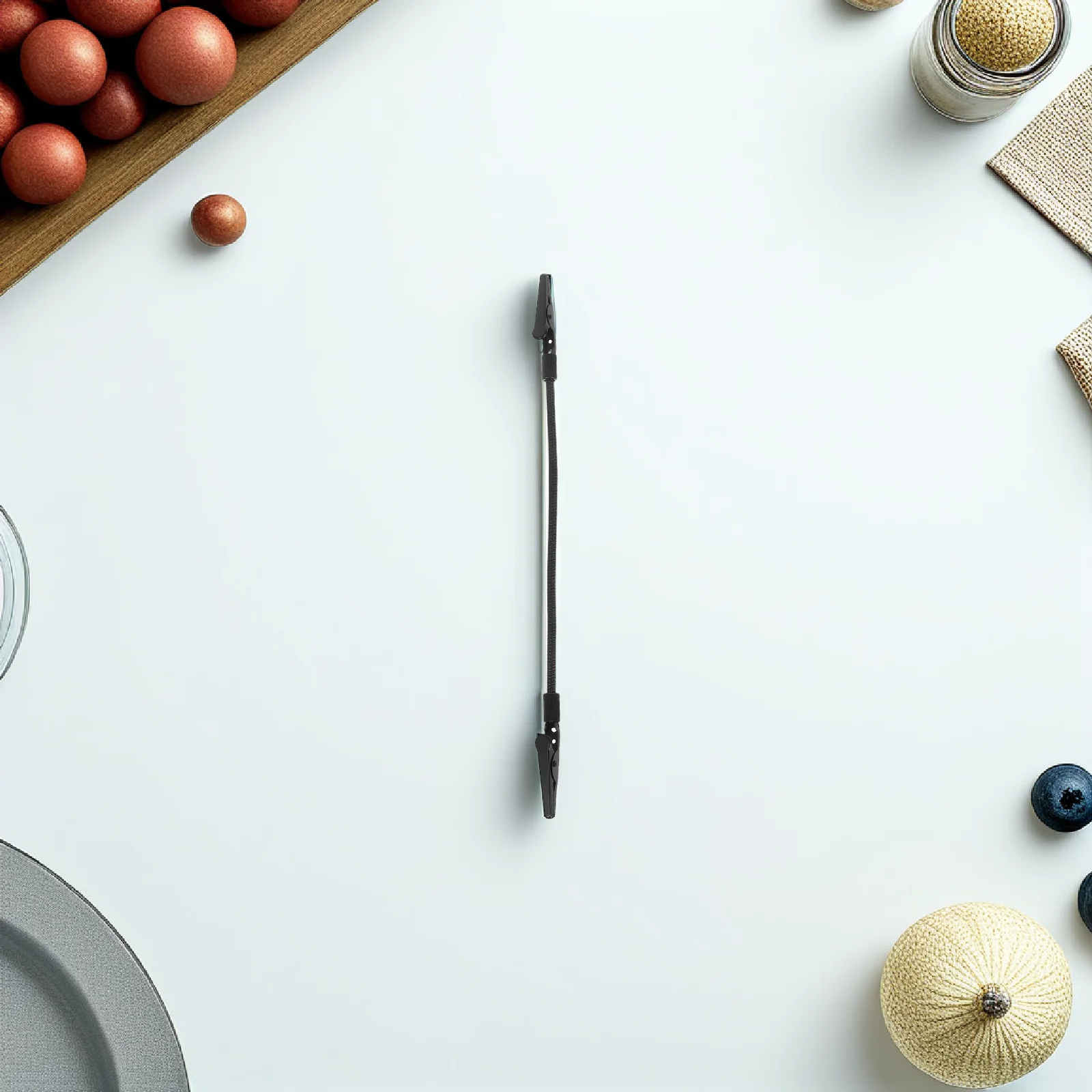 2Pcs Alligator Clips for Photos Pictures Cards Sturdy Holders Practical Resistance DIY Clamps Soldering Wire Holder