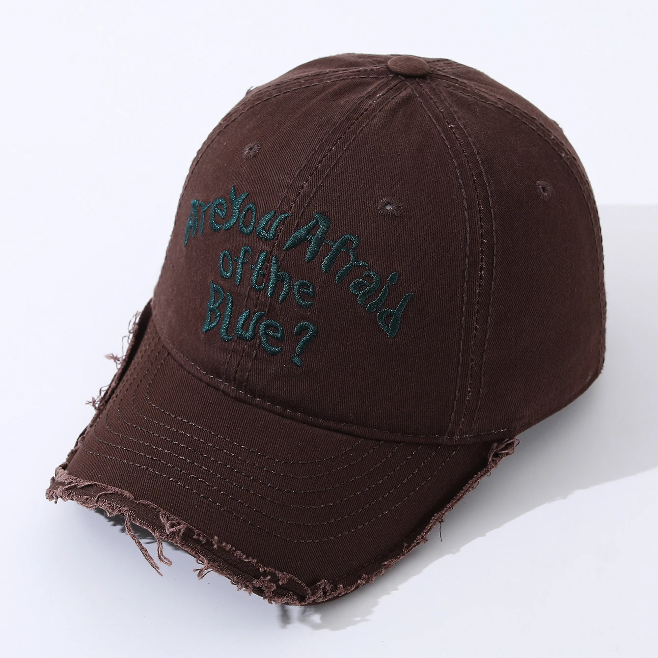 Einfarbige Baseballkappe mit Stickerei, Trendige Modische Fransen-Soft-Top-Entenschnabelmütze, Vielseitige Lässige Outdoor-Sonnenschutzkappe