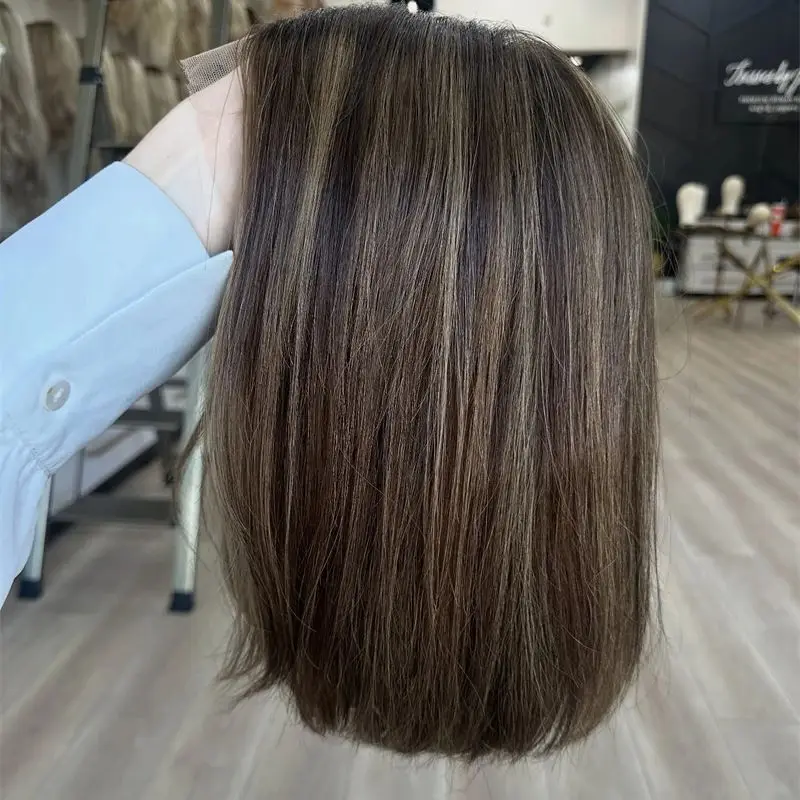 شعر مستعار قصير مستقيم بدون صمغ أومبير أشقر بني تسليط الضوء على شعر مستعار صناعي بدانتيل أمامي مقاوم للحرارة شعر مستعار عالي الكثافة يوميًا #3