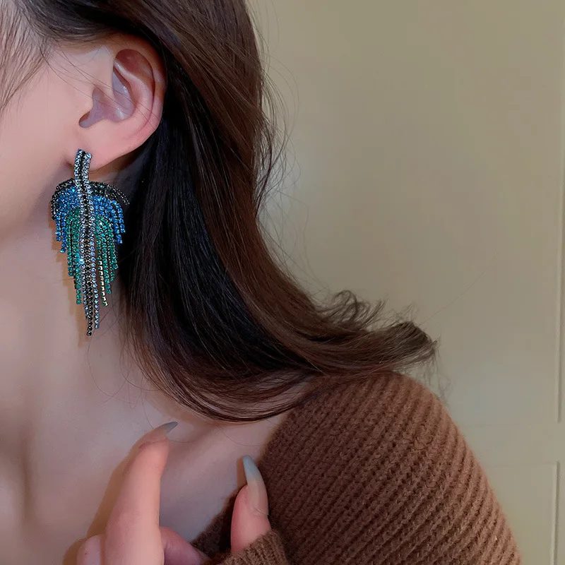 Vol Strass Lange Kwast Oorbellen Vrouwen Blauwe Kleur Mode Geometrische Drop Earring Verklaring Accessoires Feestcadeaus