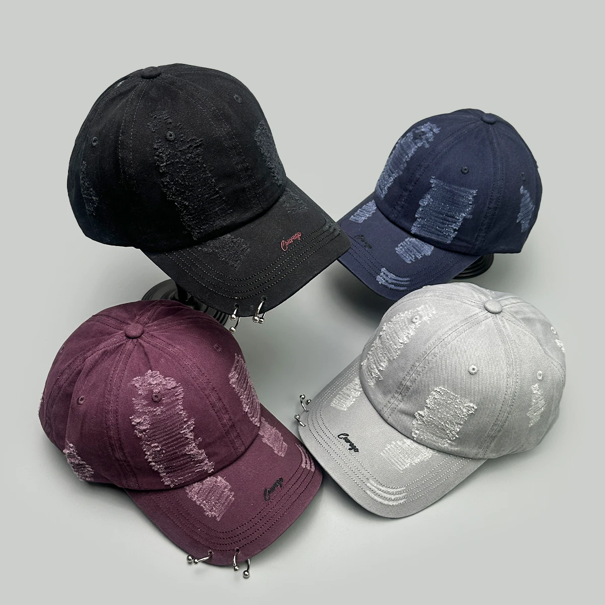 

Personal Iron Ring Letter Embroidery Baseball Hats New Unisex Sunshade Broken Style Versatile Niche Fashion Retro Peaked Caps