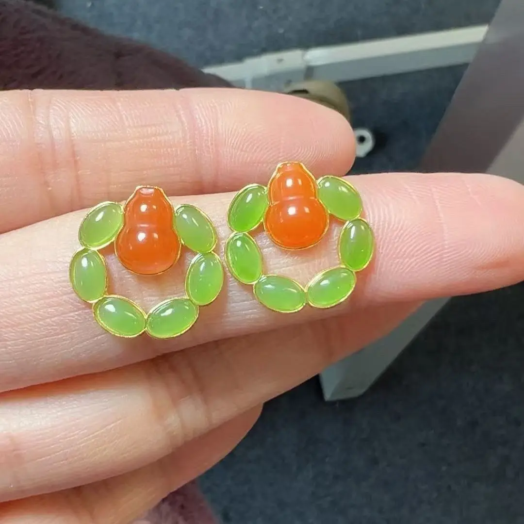 Brand new Hetian jade jasper with Nanhong girls stud earrings, Nanhong earrings pendant, jasper 925 silver inlaid new model