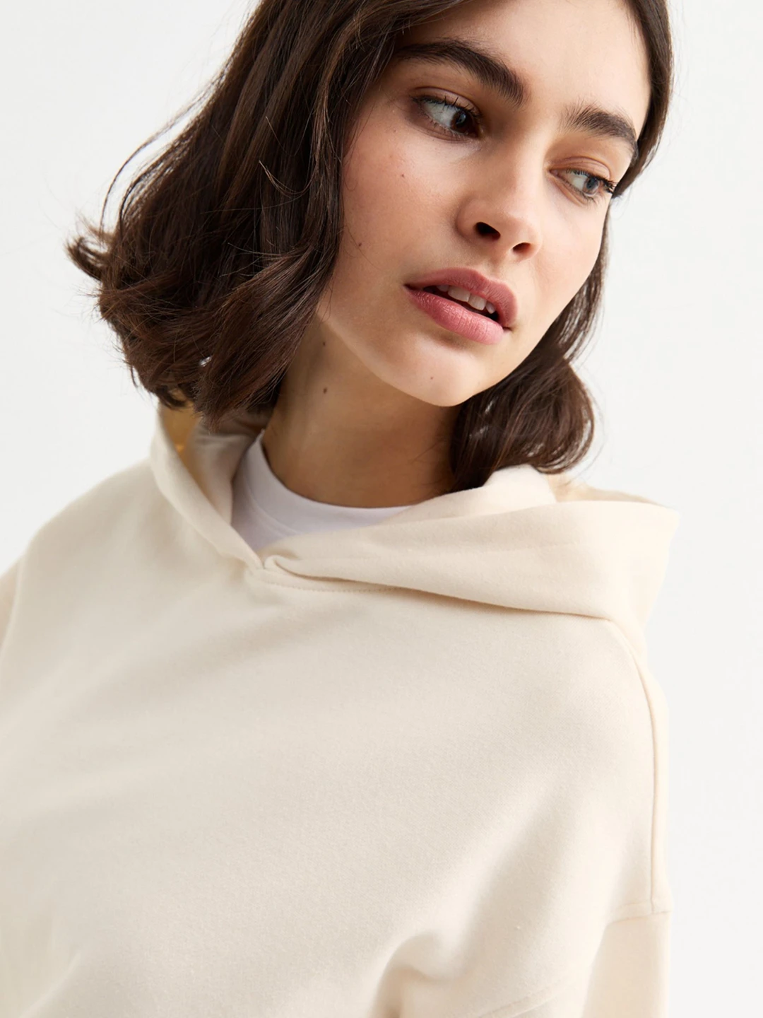 Einfarbiger Standard-Hoodie aus Baumwolle bieten maßgeschneiderten Service, Unisex-Winter-Hoodies, modisch, O-Ausschnitt, Damen-Drop-Ärmel, selbst