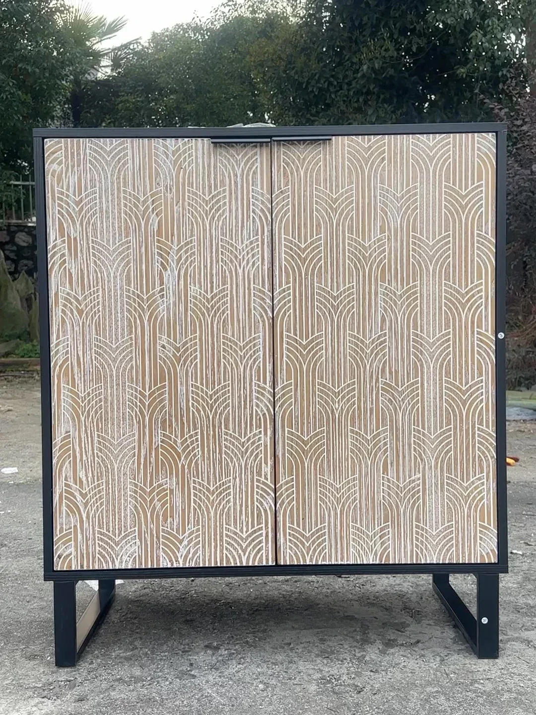 Fully assembled design original order new retro carved furniture wine cabinet side cabinet