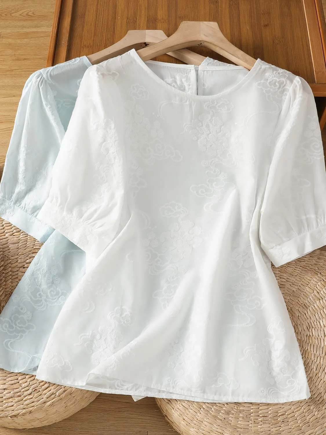 T-shirt ricamata in puro cotone Ele da donna estiva sottile ort Sve irt cinese Sle Cloud Pattern Top traspirante