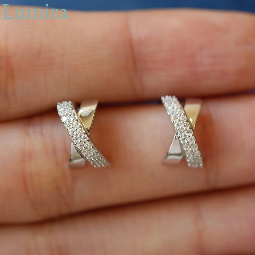 

Lumia модные платиновые серьги-гвоздики в перекрестном стиле PT950 женские нишевые серьги с муассанитом вневременные ювелирные изделия подарки для нее