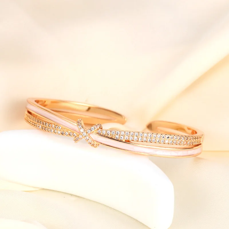 

Versatile Light Luxury Cross Bracelet - Full - Diamond Open - Ring Design, European - American Elegant Women's Handpiece