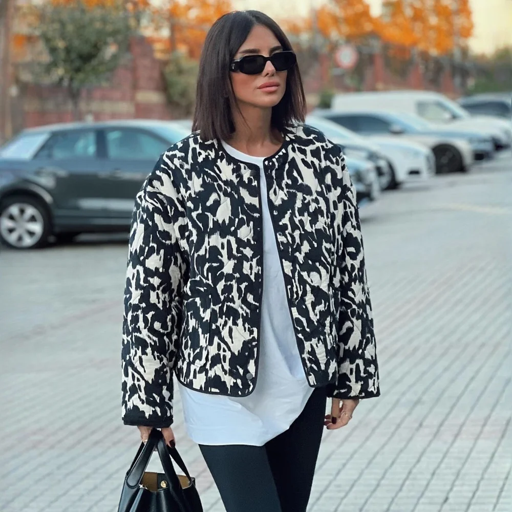 

BSK&TRAF Autumn and Winter New Women's Retro Versatile Quilted Design Printed Snap Button Long Sleeve Cotton Jacket