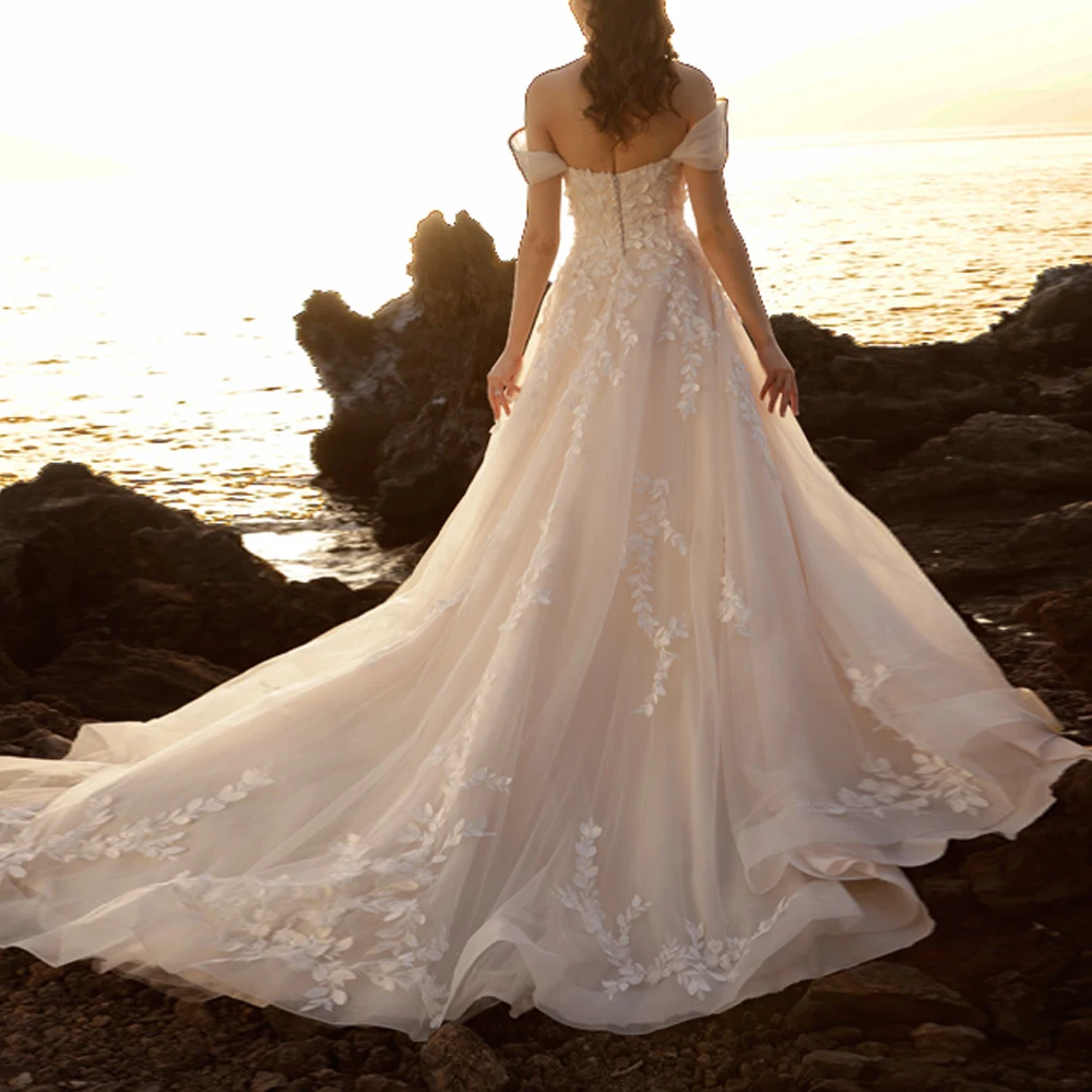 ชุดแต่งงานชายหาดแบบเปิดไหล่สั่งตัดพิเศษ ประดับลูกไม้ ชุดเจ้าสาวฤดูร้อน กระโปรงยาวแบบมีชายลาก vestidos de novia