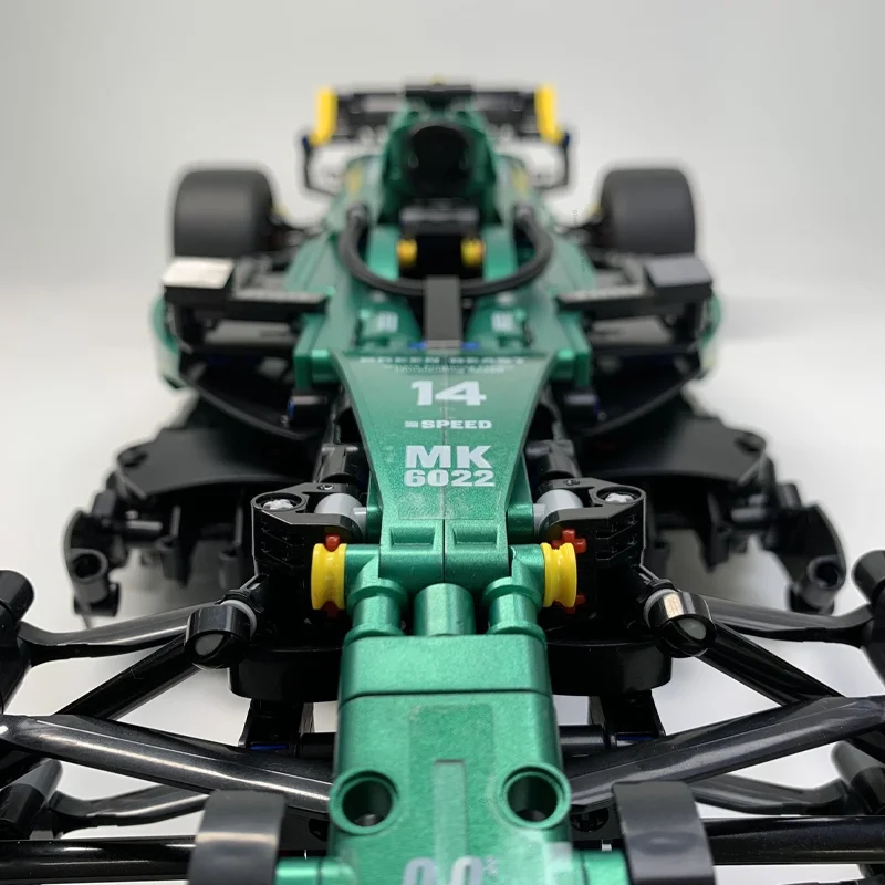 YENI Teknik Klasik Performans - Model Kit Formula 1 incelemesi ve fiyatı