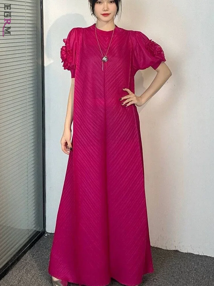 

EGRM Pleated Heavy Industry Flower Disc Geometric Pleated Dress 3D Floral Short Sleeves Fashion Party Dresses 2025 New 8R1327