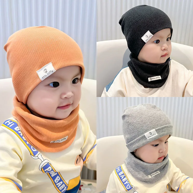 Children's cute autumn and winter dome hat scarf set warm windproof baby bib pullover hat two-piece set