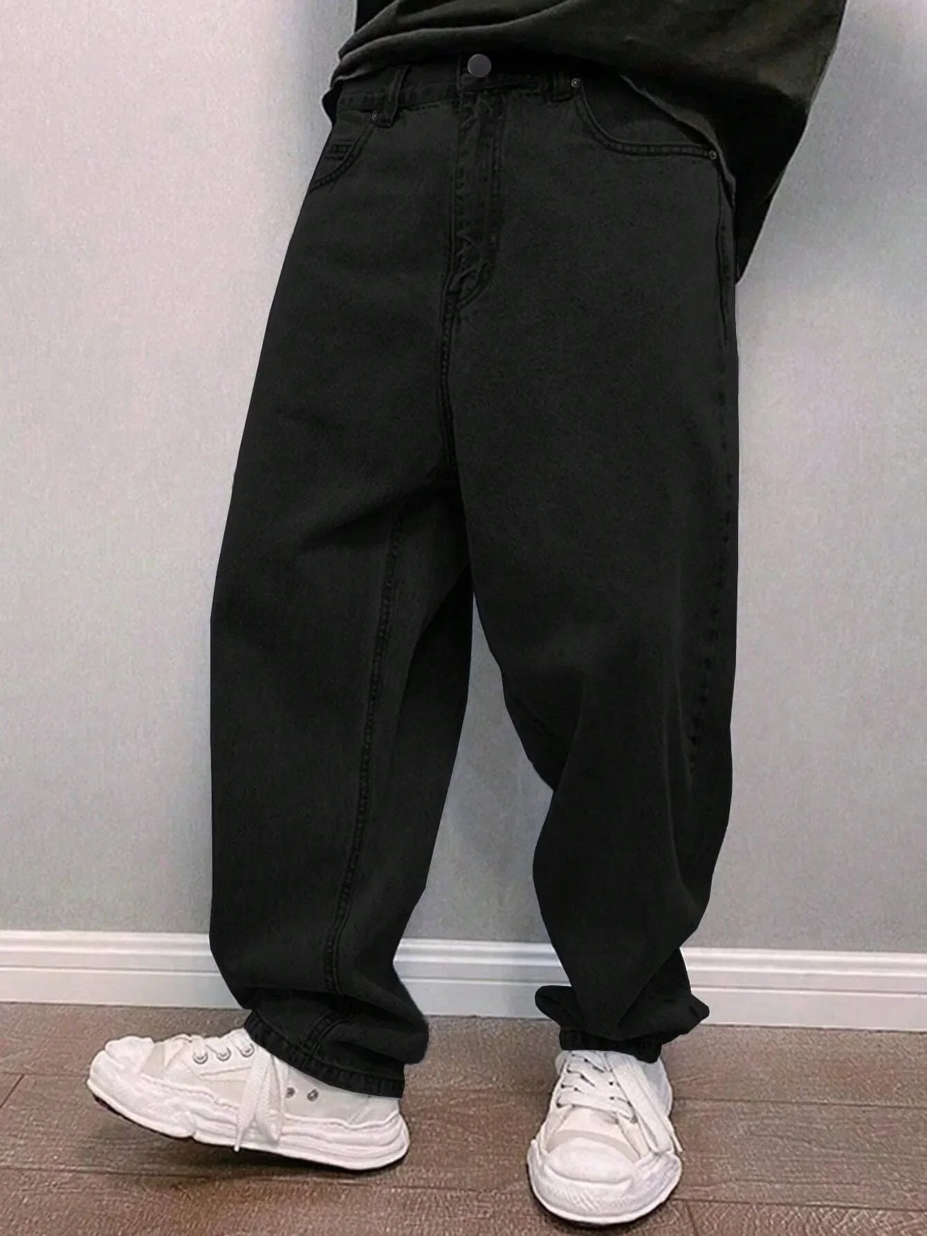 1pc Men's versatile Hip Hop Casual Denim Pants Everyday Casual American Street no belt/no embellishments.
