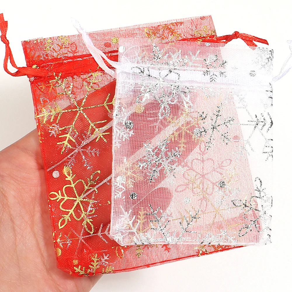 10/50 Stück Heißdruck-Organza-Geschenktaschen mit Schneeflocken-Motiv, Kordelzug-Schmuckbeutel für Hochzeit, Weihnachtsfeier, Süßigkeiten-Geschenkverpackungstaschen – Detail 5