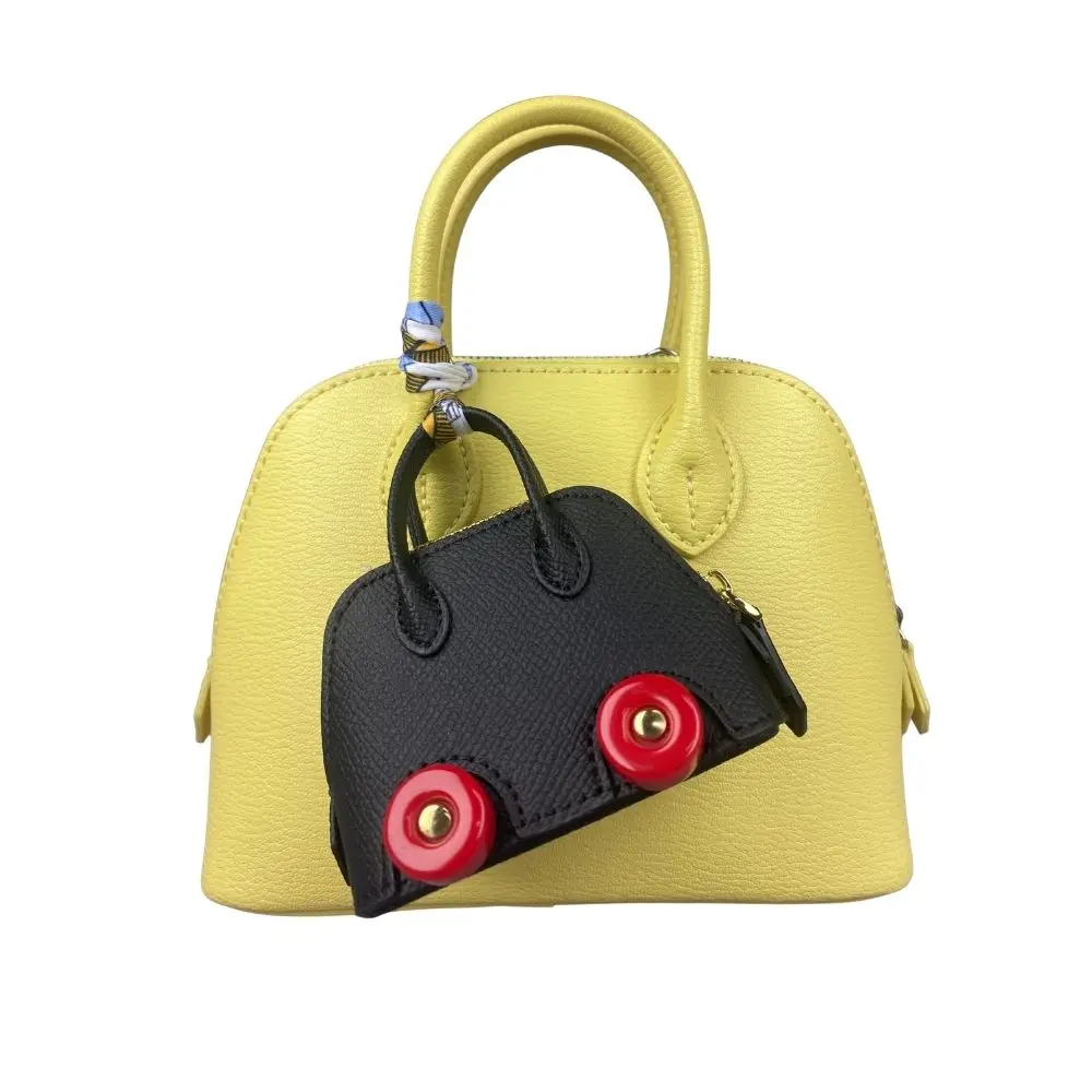 Mini-Taschenanhänger aus Leder mit niedlichen Rädern – Kopfhörer- und Lippenstiftbeutel mit zwei Riemen – PU-Leder – ideal für Taschenzubehör – Detail 7