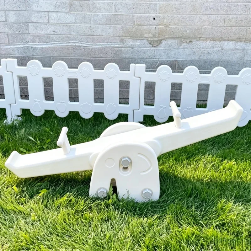 Plastic Kids Seesaw Balance Beam Toy Indoor Outdoor Garden Interactive Early Education Play Equipment for Daycare Preschool