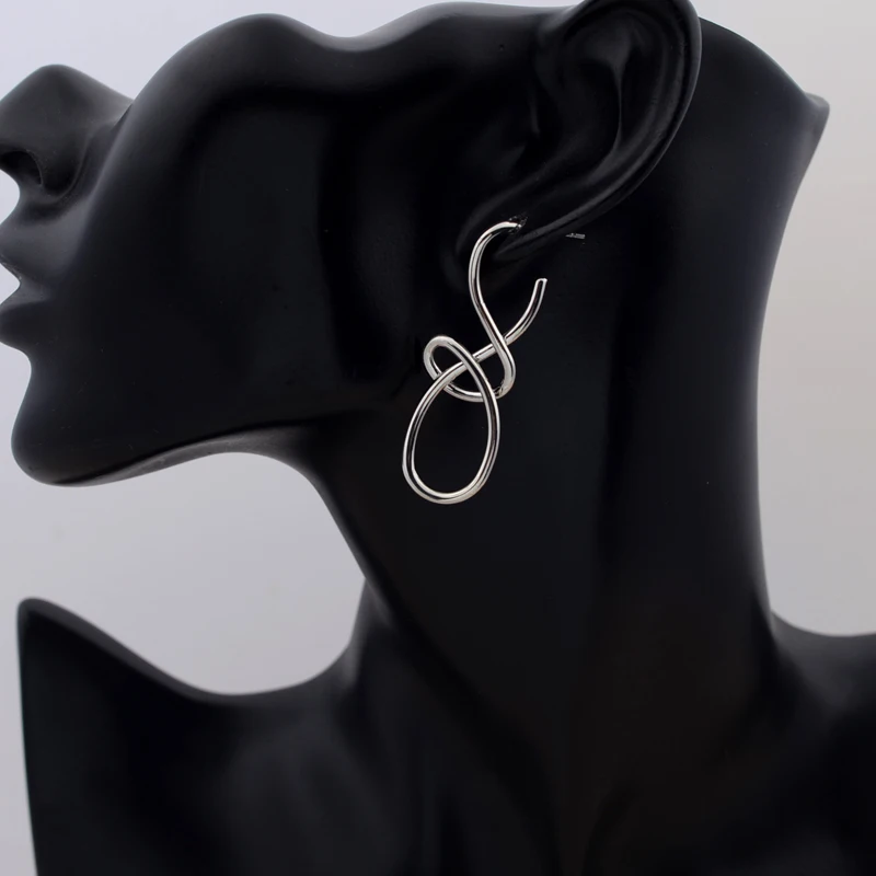 Brincos Dangle de malha de metal vintage para mulheres, brincos geométricos distorcida, joias punk irregulares, moda personalizada