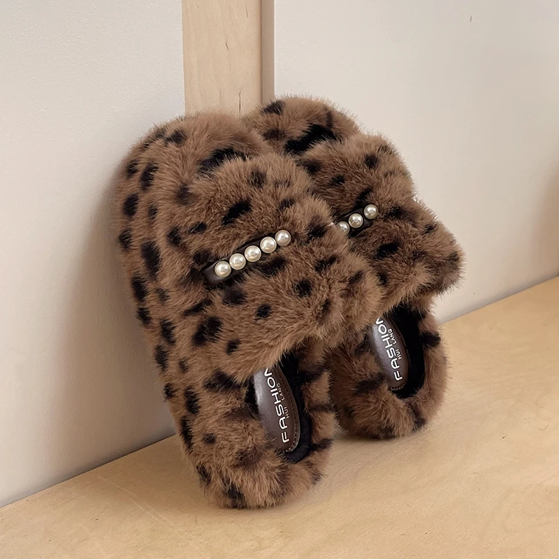 Hot Sale Women Faux Fur Leopard Print Slides Pearl Embellishment Thick Platform Slip‑on Warm Indoor Outdoor Winter Slippers