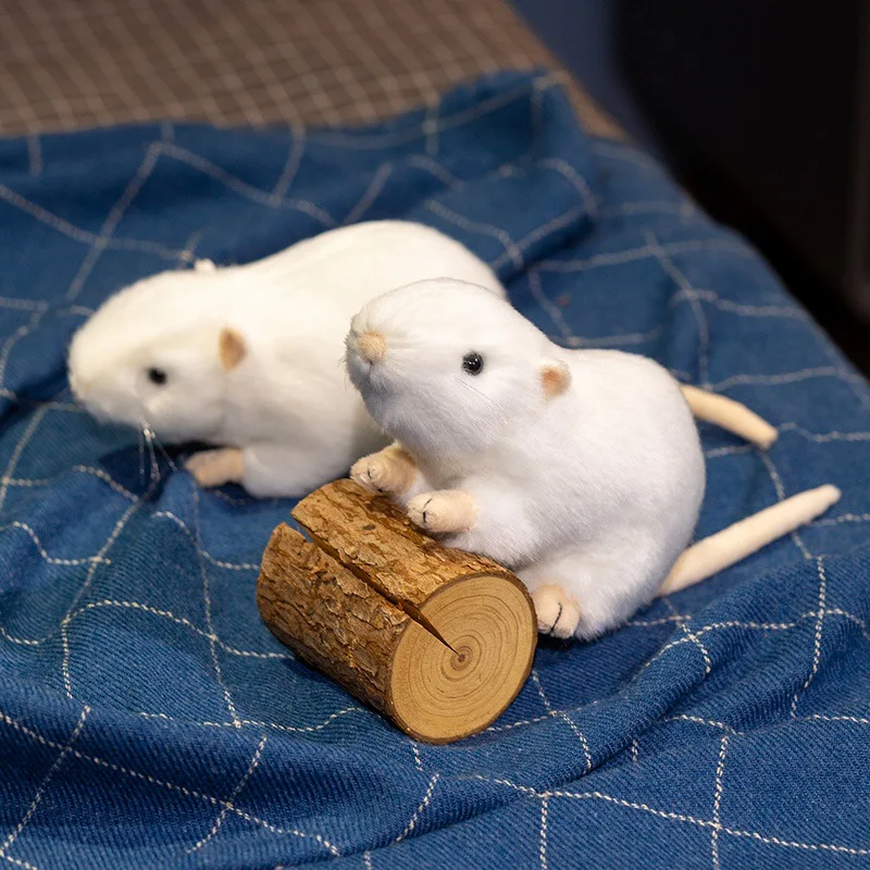 

Милая белая плюшевая мышка-игрушка: реалистичная мультяшная мягкая успокаивающая игрушка-животное, идеальный компаньон для сна и уюта в детской спальне