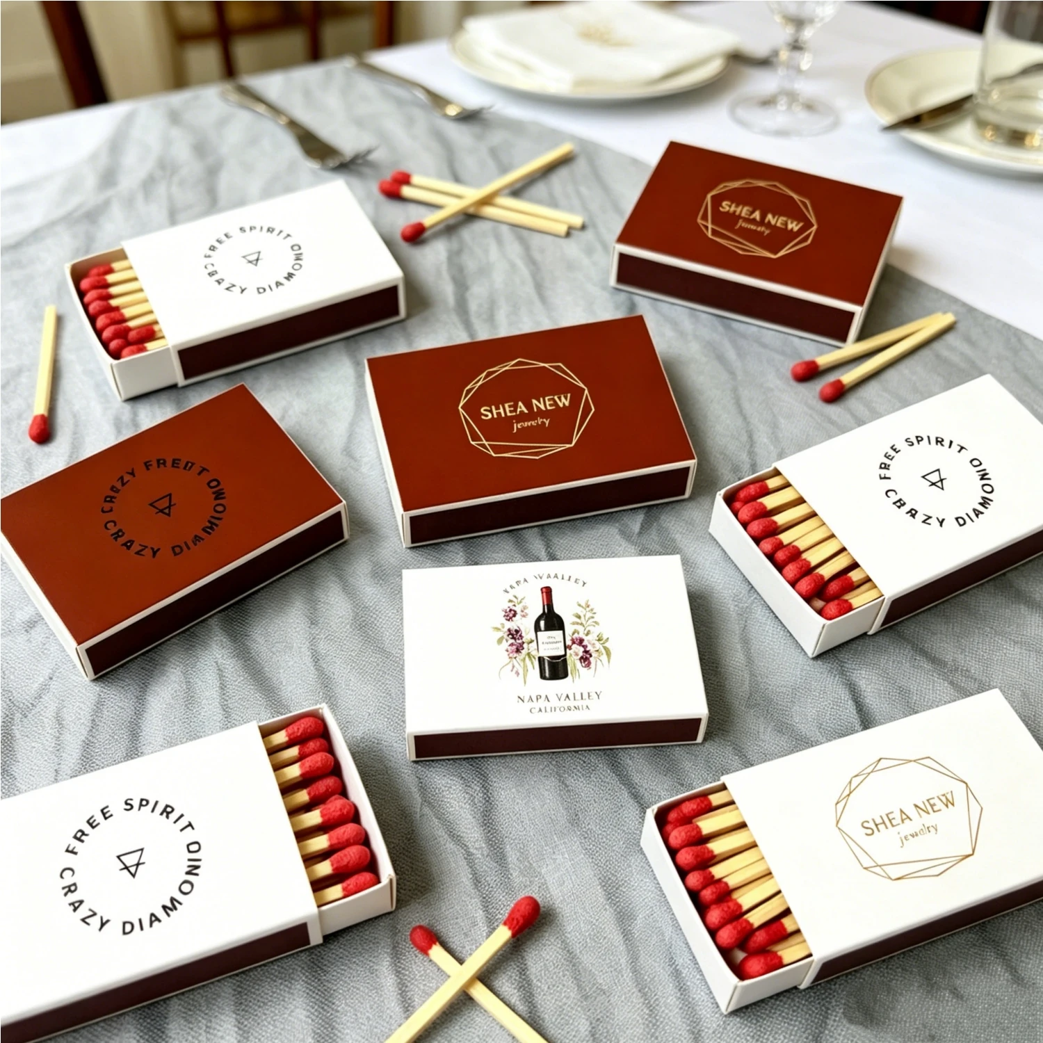 

White Custom Wedding Matchboxes Favours, Personalized Match Boxes, Classic Decor for White Wedding