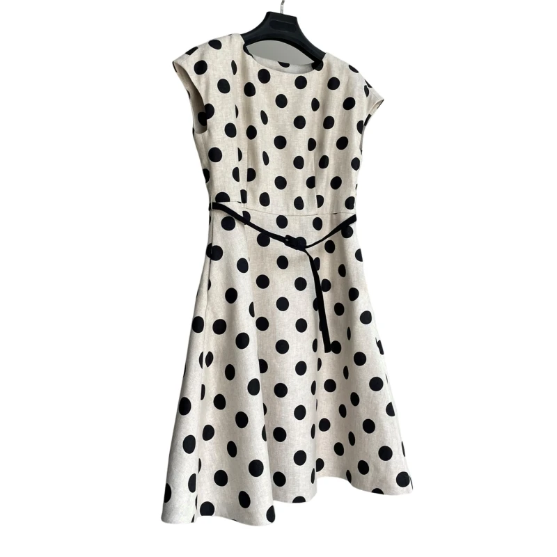 

Dress Advanced Texture Simple and Comfortable Temperament High Street Elegant High-End Cashmere Dress – Retro Design AF1211