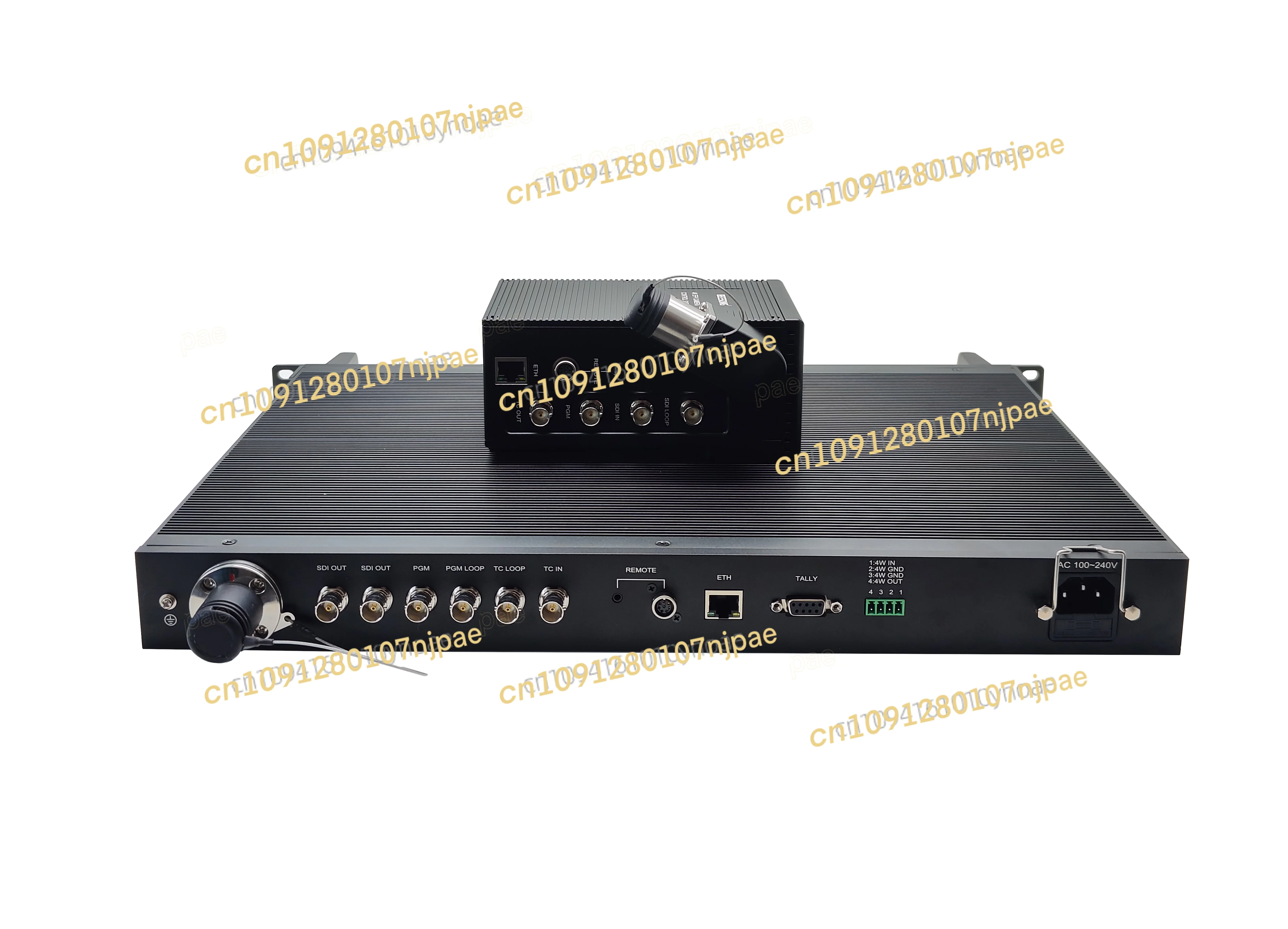 As câmeras EFP/ENG/ESP são conectadas ao estúdio móvel via fibra óptica. (12G SDI + Interfone + Tally)