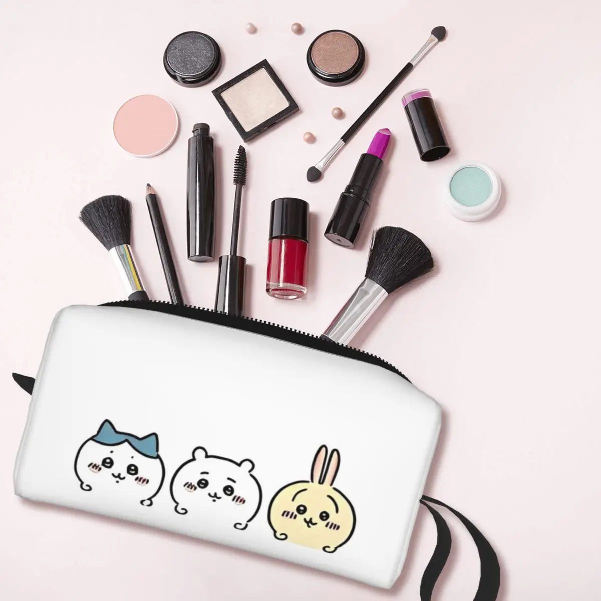 Simpatiche borse per il trucco dei cartoni animati Chiikawa Kawaii Hachiware Usagi Borsa per cosmetici da uomo Borsa da viaggio di tendenza per riporre la borsa