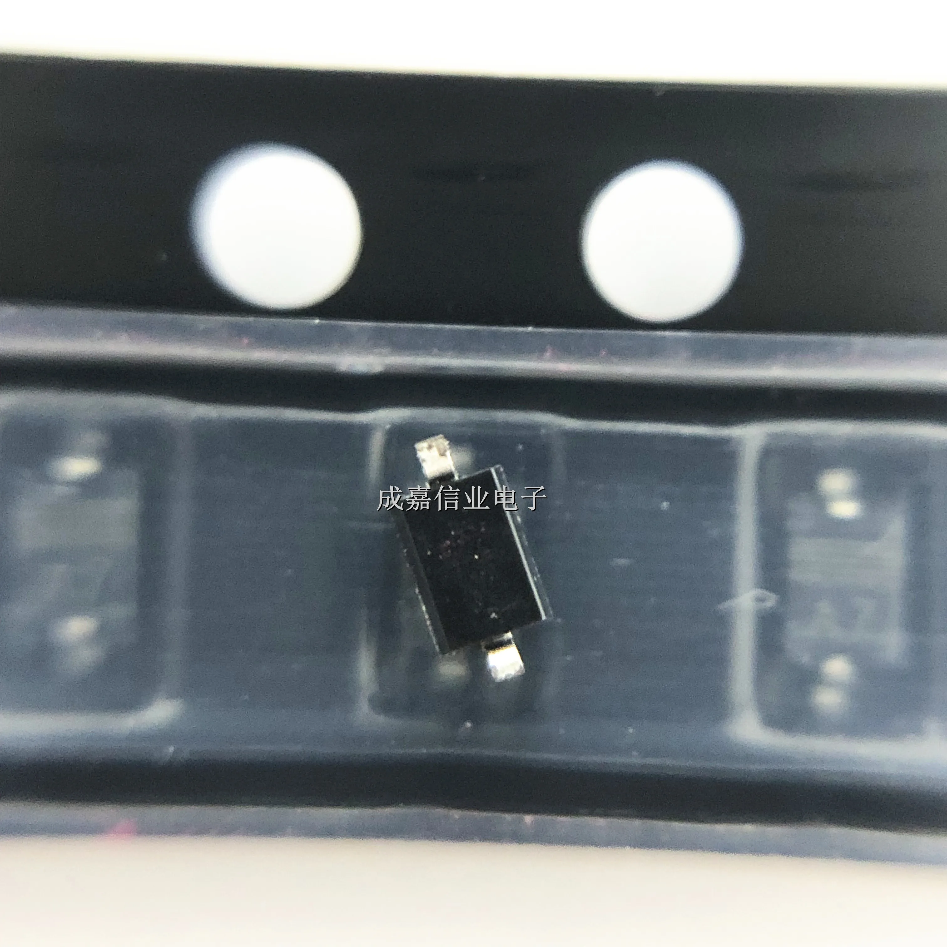 100pcs/Lot BAS321,115 SOD-323-2 MARKING;A7 Small Signal Switching Diodes General Purpose Diode Operating Temperature:-65C-+ 150C