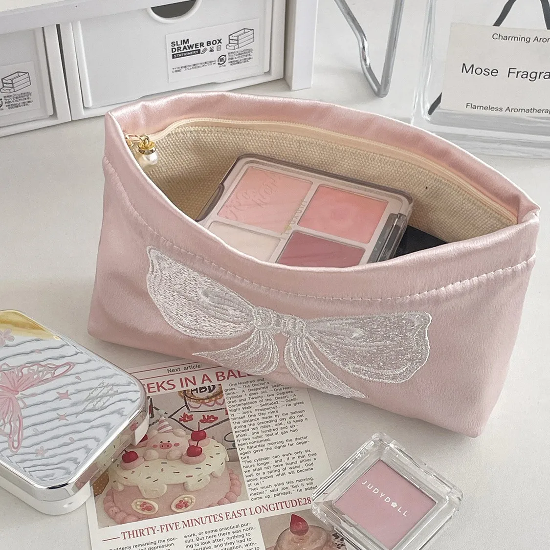 French Satin Pink Embroidered Bow Cosmetic Bag Exquisite Portable Gentle Girl Heart Handle Storage Bag