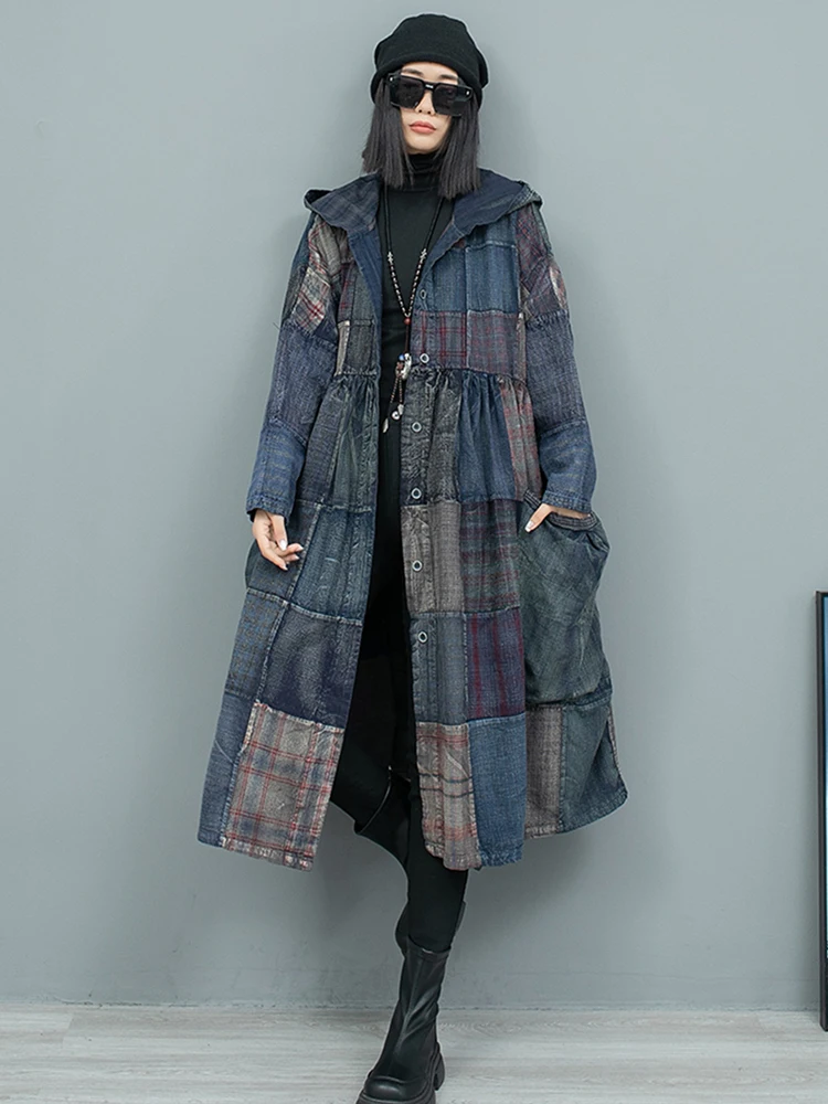 [EAM] Women Blue Denim Patchwork Big Size Long Trench New Hooded Long Sleeve Windbreaker Fashion Tide Spring Autumn 2024 1DH8105