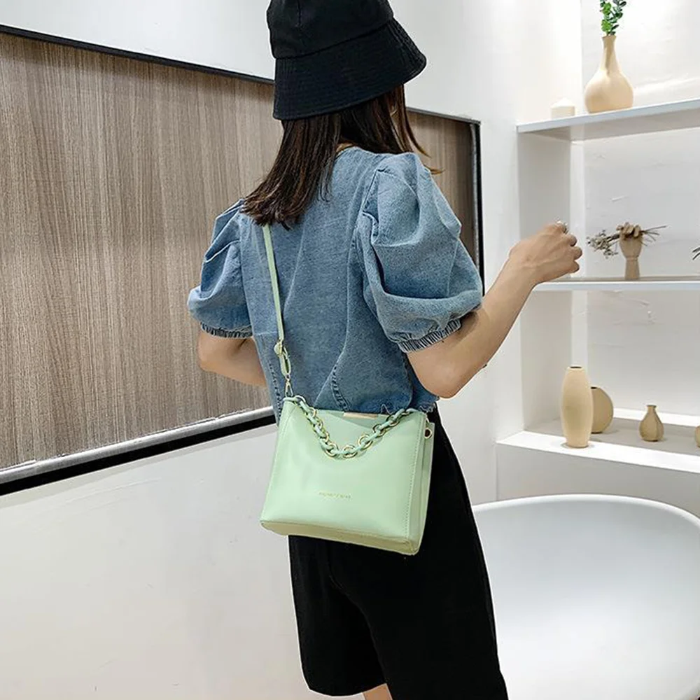 Fashion Women Shoulder Bag with Chain Handle Ladies Crossbody Bags Tote Bucket Handbag Portable Simple Pu Leather Messenger Bags