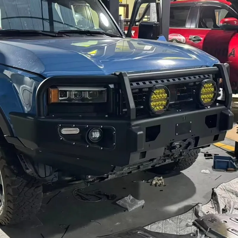 

Car Steel Bumper Bar with LED Lights Metal Front Bull Protection Hanger Frame with Winch Mount