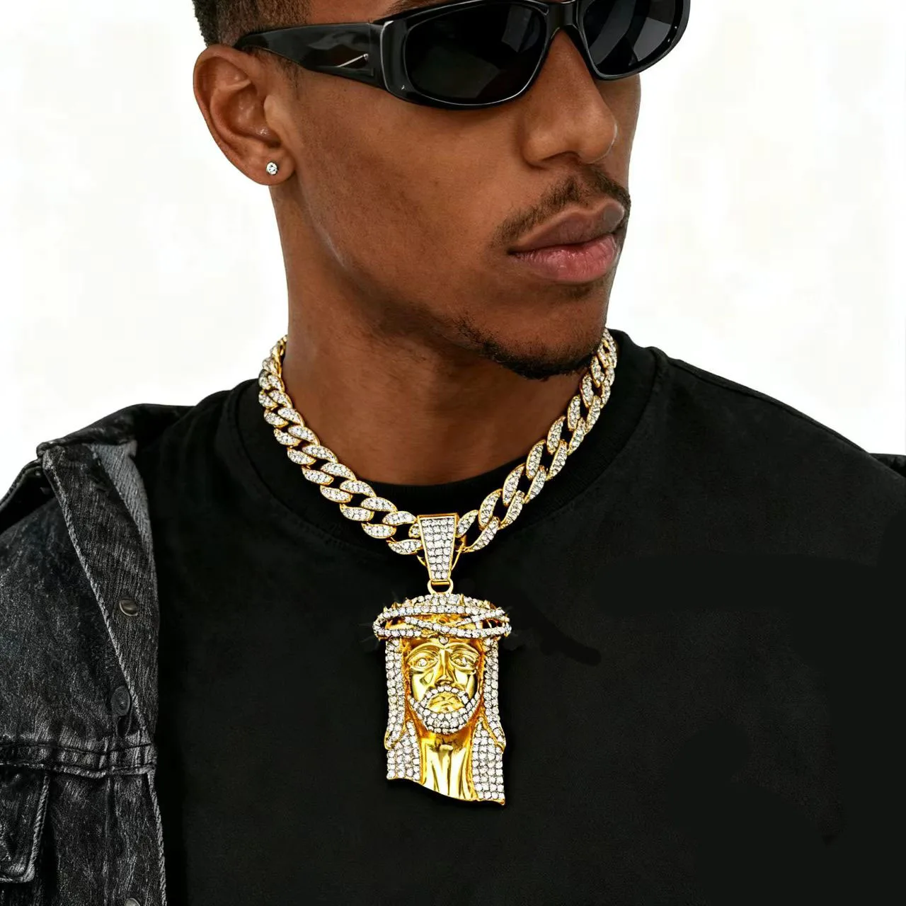 

Аксессуары для самостоятельного изготовления: популярные европейские и американские хип-хоп ожерелья, мужские ретро-кулоны с изображением человека, из сплава золотого цвета с стразами.