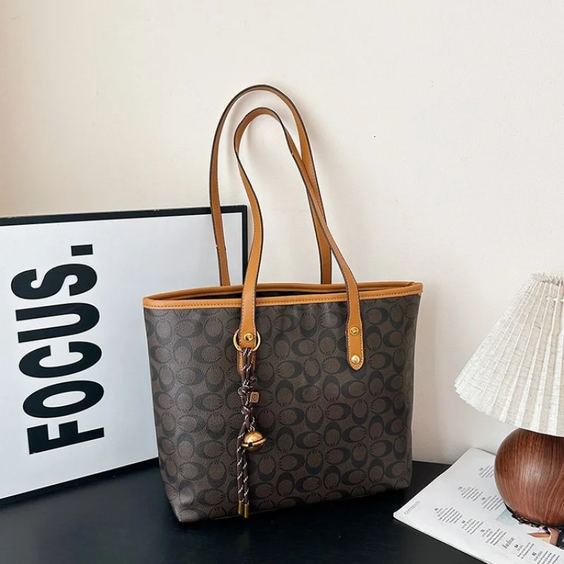 

Trendy Leather Crossbody Bag For Women Designer Shoulder Handbag Ladies Tote Purse Fashionable Luxury Brand