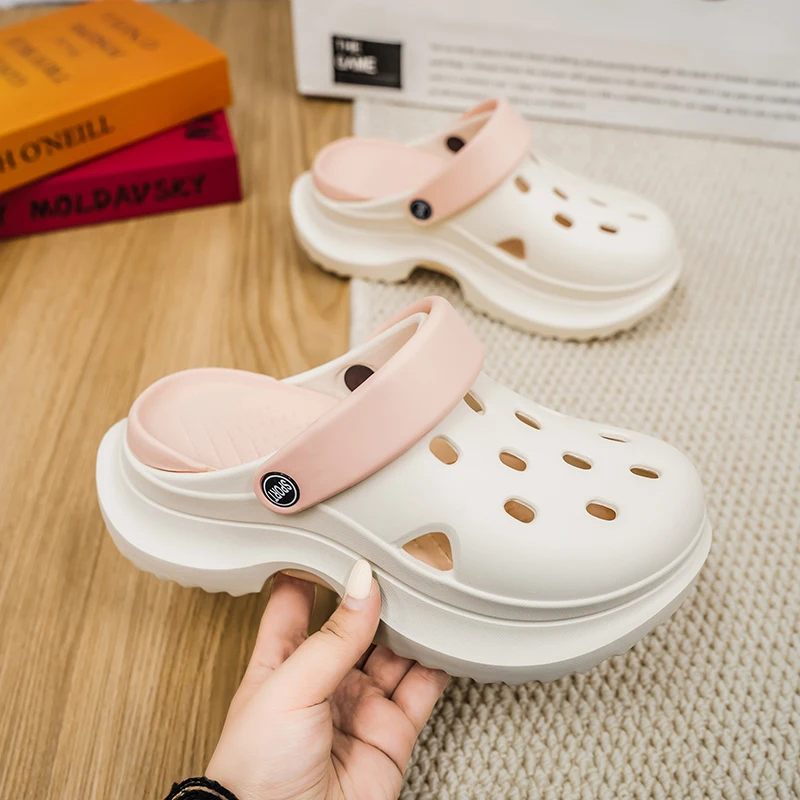 Modische, farbblockierte, rutschfeste Strand-Baotou-Sandalen für Damen im Sommer mit dicken Sohlen für den Außenbereich