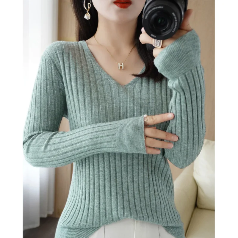 New Ladies Autumn Winter Wool Blend Sweater Casual V-Neck Pullover Vertical Striped Knitted Sweater Slim-Fit Commuter Tops