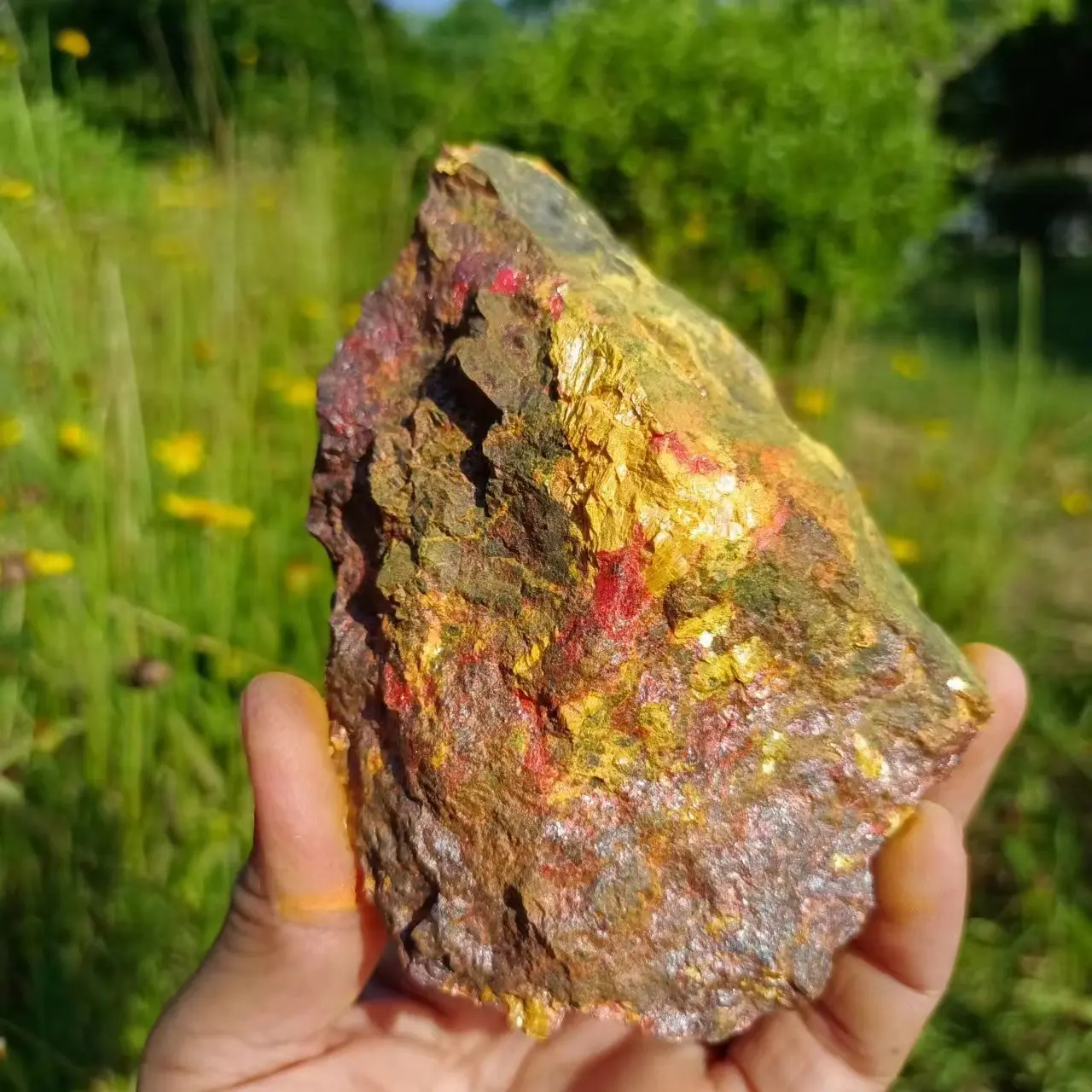 Natural Realgar Stone,Quartz Crystal Energy Gold Ore,Mineral Specimen Reiki Healing Stone,Painting Pigment Stone,Degaussing Ston