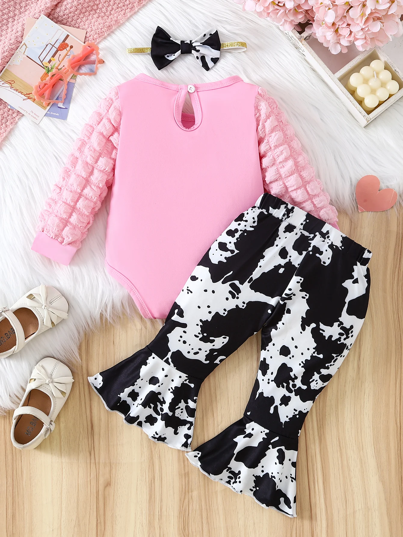 【Baby Girl】Sweet Style Outfit for Baby Girls: Pink Waffle Bubble-Sleeve Bodysuit + Black & White Cow Print Flared Pants + Bow Ha