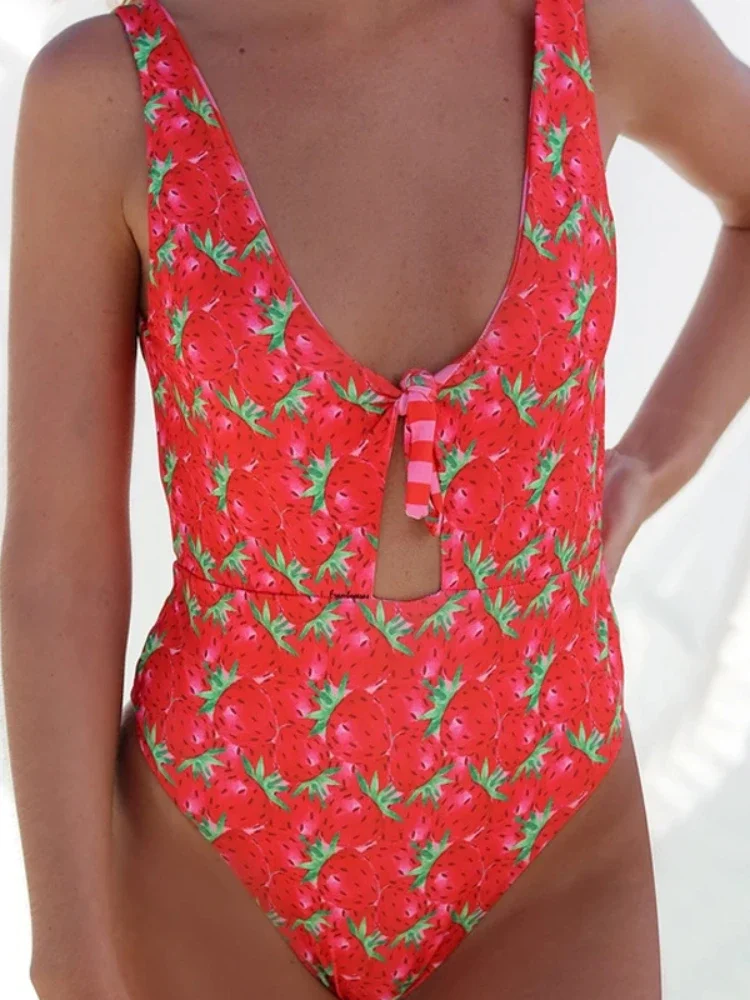 

2022, сексуальный цельный купальник с эффектом пуш-ап, женский монокини с вырезами, боди, купальный костюм, женский купальный костюм, летняя пляжная одежда