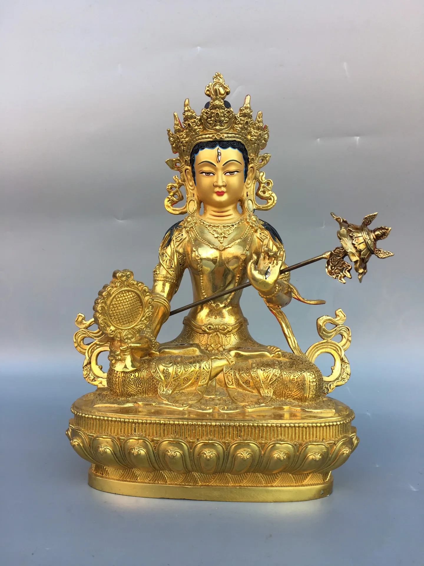 Ancient Chinese refined bronze gilded face white umbrella Buddha mother Tantric Buddha