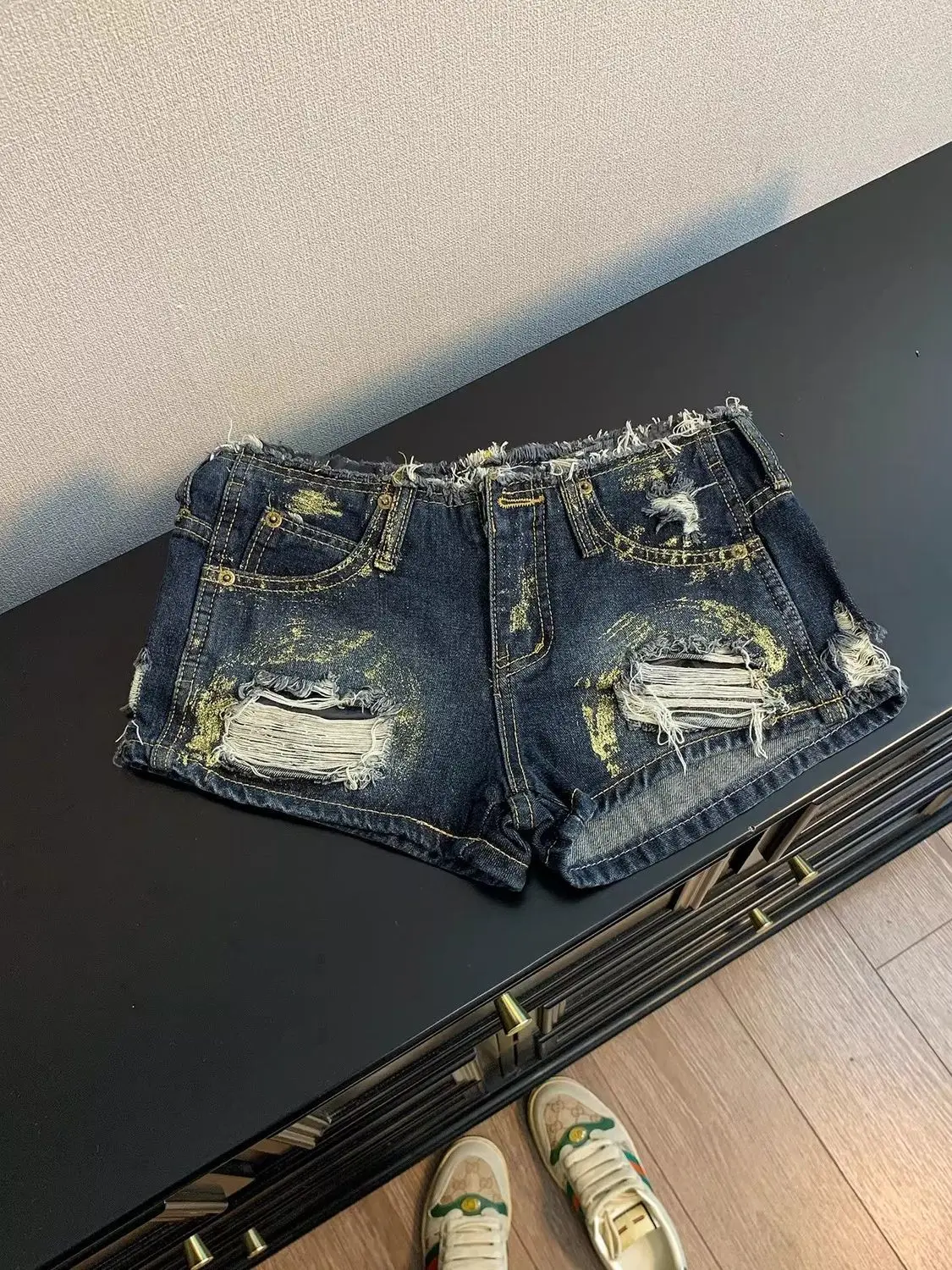 American Retro Bronzing Ripped Old Denim Shorts Women's Summer New Low-rise Hot Shorts