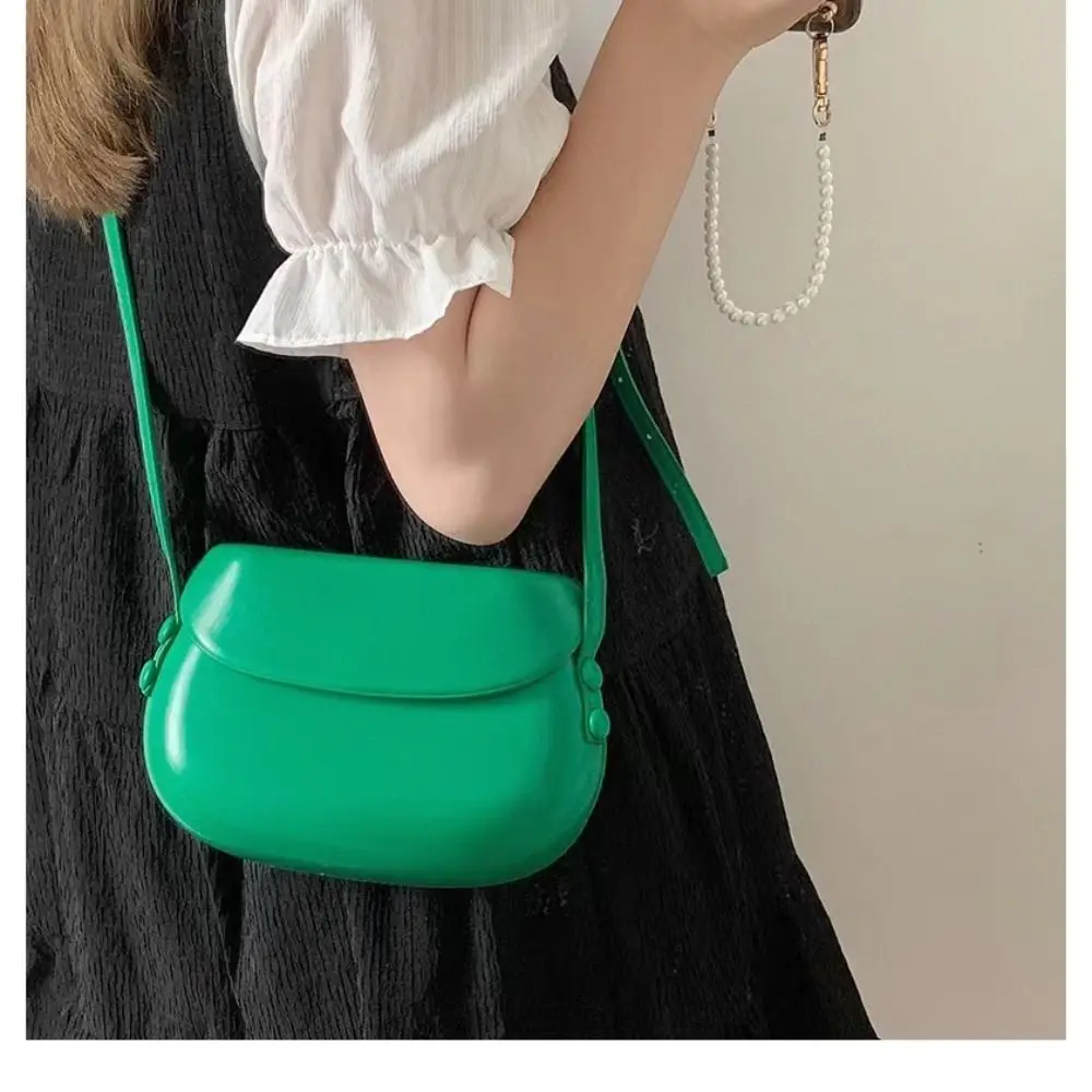 Einfache Glänzende Leder-Umhängetasche für Damen, Bonbonfarbene Klapphandtasche, Lässige Umhängetasche, Luxuriöse Geldbörse, Satteltasche, Schultertasche – Detail 6