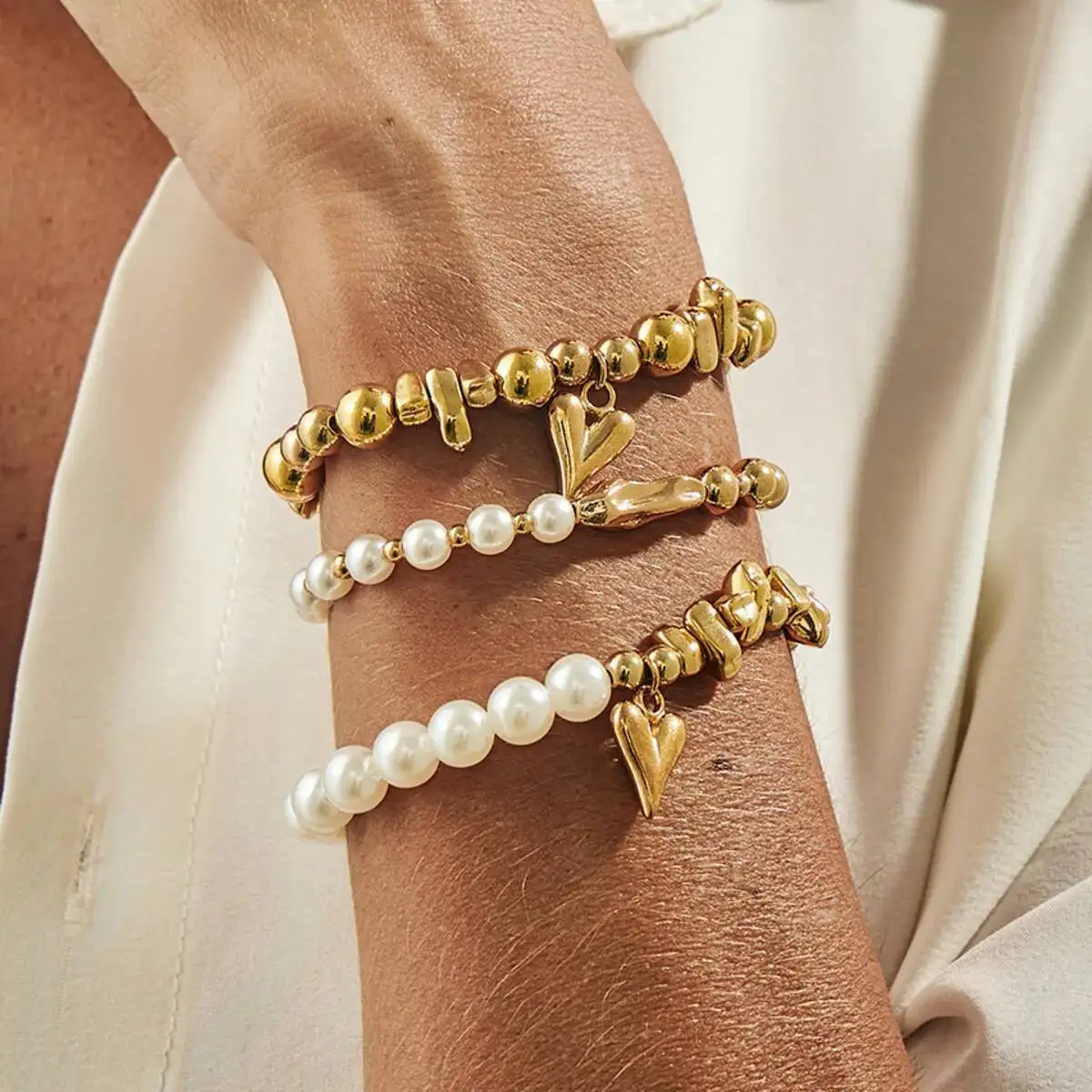 

SHIXIN 3Pcs/Set Elegant Multi Layer Imitation Pearl Beaded Bracelet Women Vintage Heart Pendant Charm Bracelet New Jewelry Gift