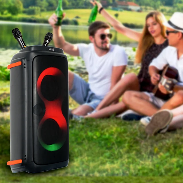 Altoparlante portatile attivo del carrello della luce del LED ricaricabile senza fili di resistenza all'acqua di Partybox con il microfono