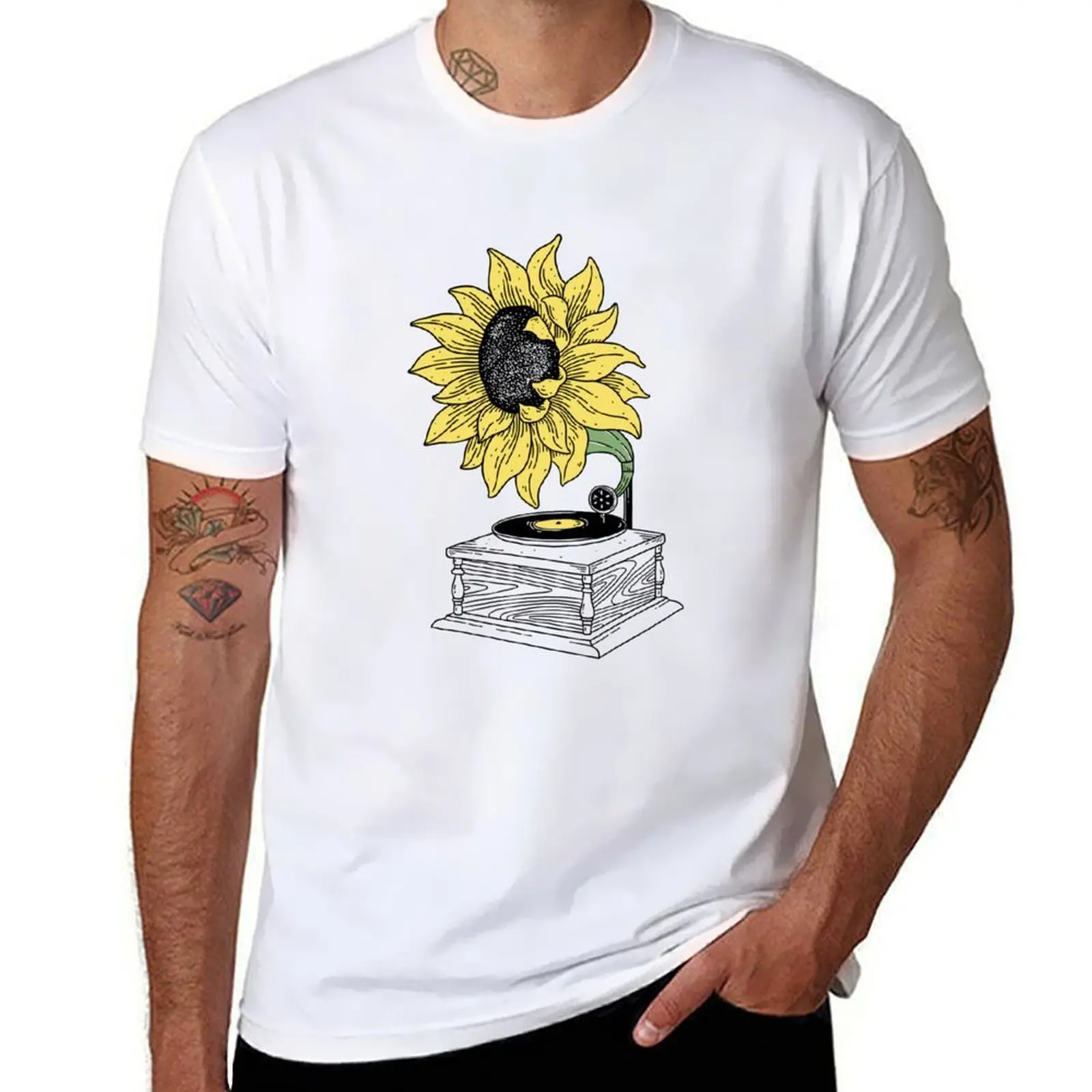

Singing in the sun T-Shirt anime t shirts for man t shirts for man slim fit T-Shirt