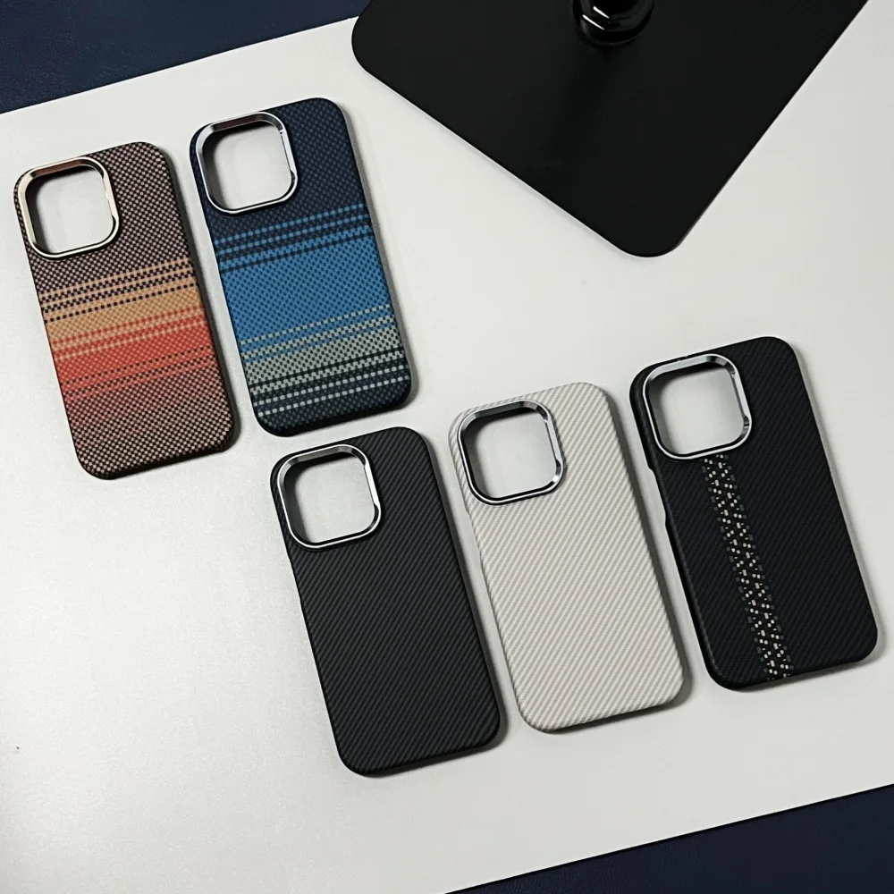 Luxuriöse Carbon-Faser-Slim-Hülle für iPhone 18 17 13 14 15 16 Pro Max Stoßfeste Legierungs-Kameraobjektivschutz Ultradünne Hartschale – Detail 1