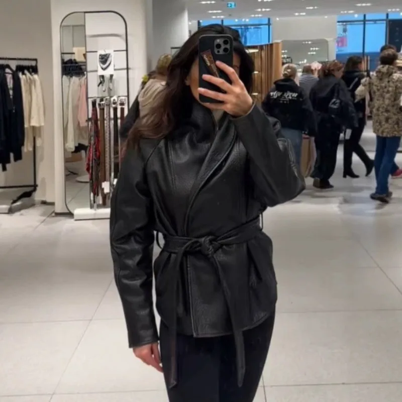 The New Autumn Winter Fashion Women's Top. with High Collar and Belt Leather Effect Jacket Is Elegant and Generous Temperament .