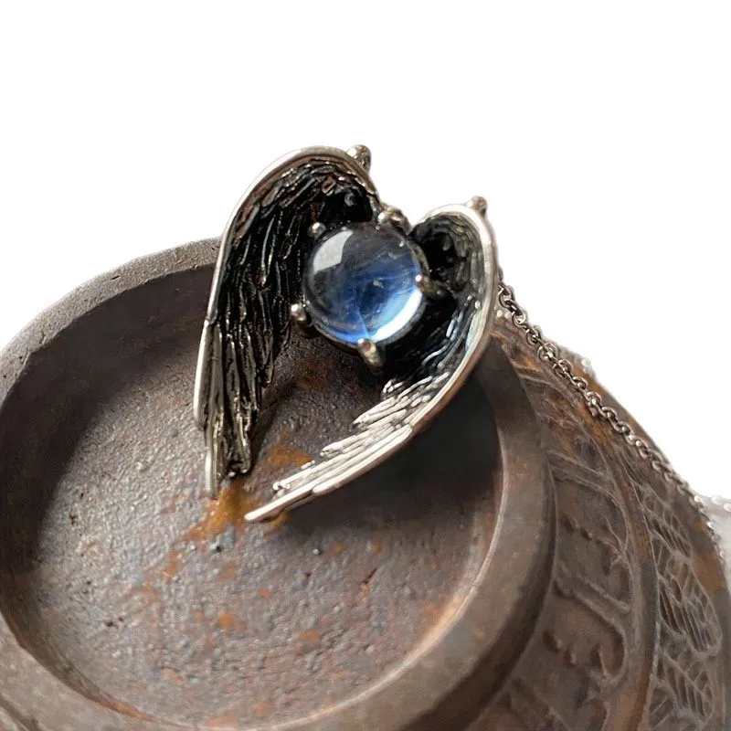 New Retro Necklace Wings Blue Crystal European and American Personality Vintage Fashion Unique Jewelry Accessories Pendant Gifts